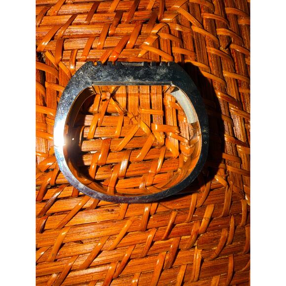 Tory Burch Silver Hinged Cuff Bracelet Logo Cutout Bangle - Picture 8 of 8